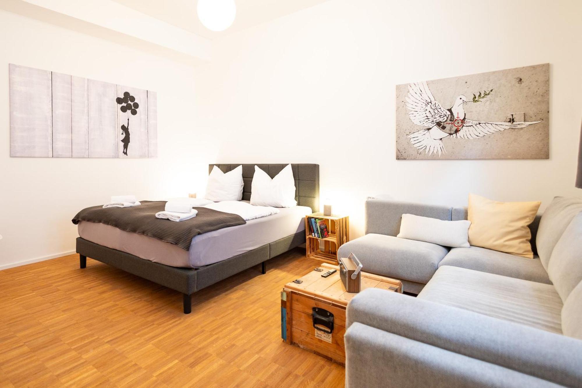 Ko-Living - Beatles Und Banksy Suites & Studios Am Eselsbrunnen - Altstadt - Kueche Halle  Exteriér fotografie