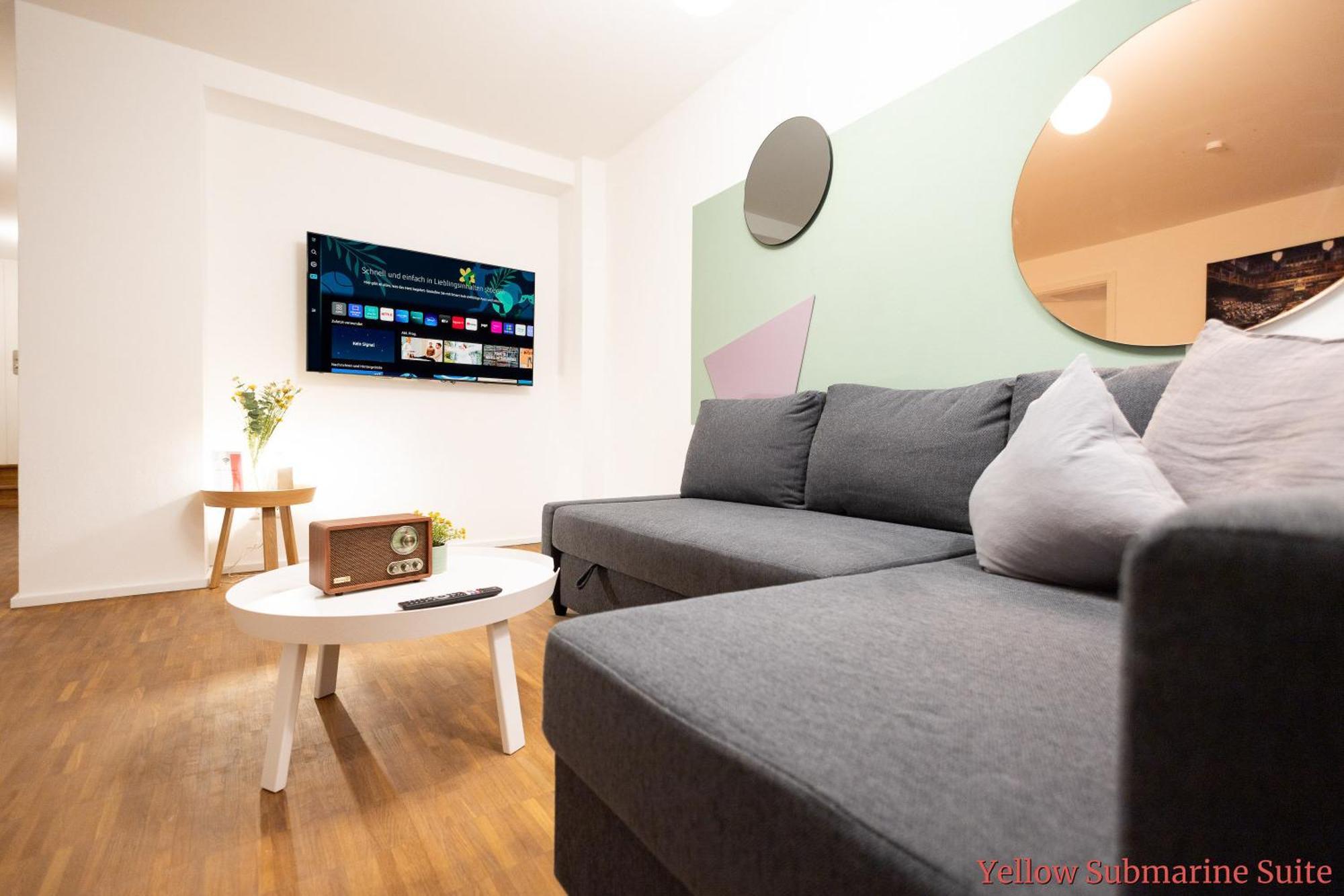 Ko-Living - Beatles Und Banksy Suites & Studios Am Eselsbrunnen - Altstadt - Kueche Halle  Exteriér fotografie