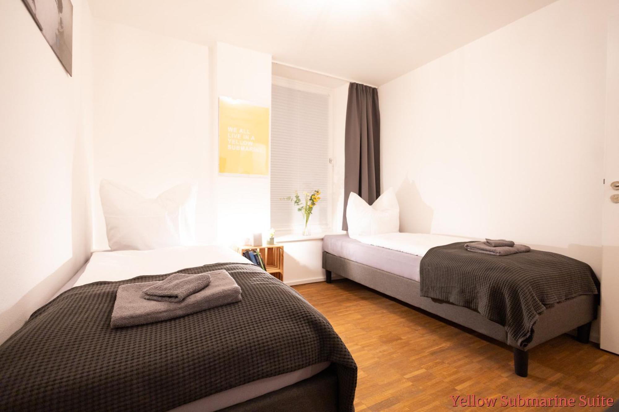 Ko-Living - Beatles Und Banksy Suites & Studios Am Eselsbrunnen - Altstadt - Kueche Halle  Exteriér fotografie